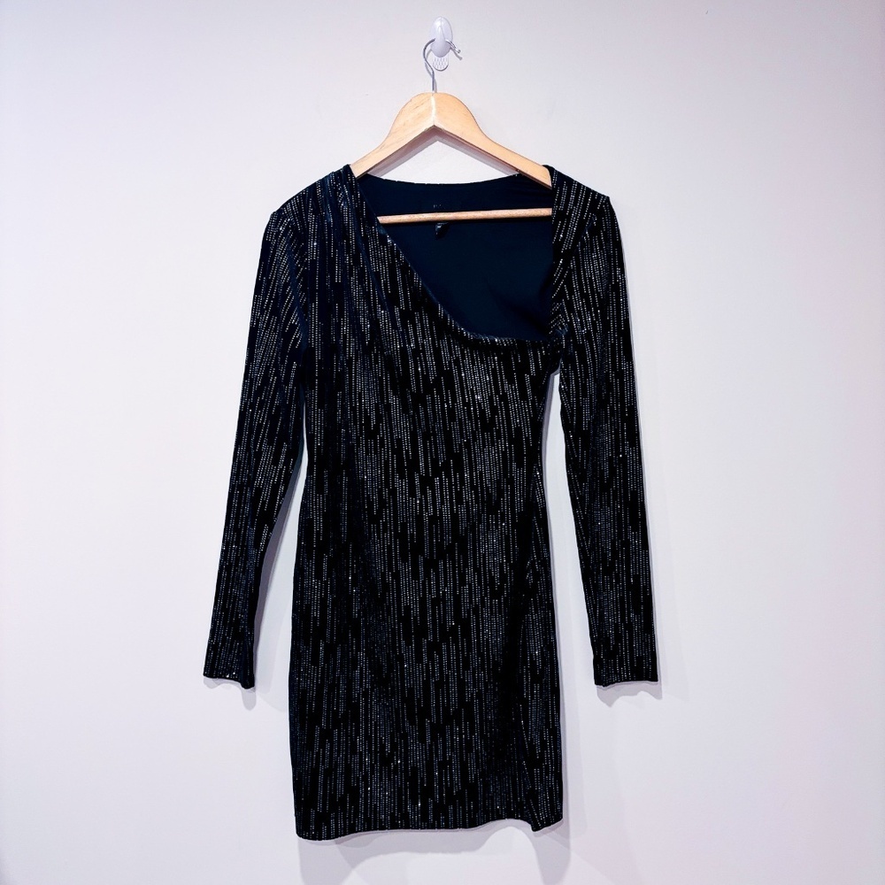 H:OURS black‎ velvet mini dress with rhinestones – Formal Festive | Medium *